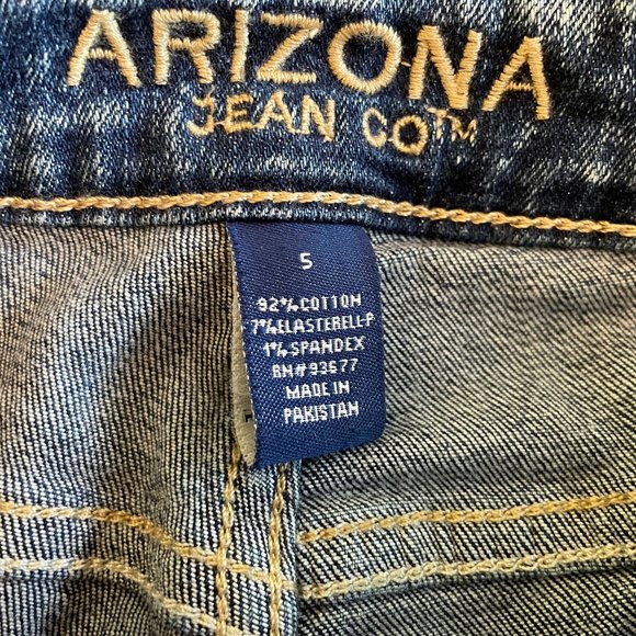 Arizona Mid Rise 4 1/2" Denim Short-Juniors SZ 5 - Picture 4 of 10